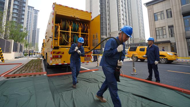 主场两连败，足球报：梅州客家受伤病影响提前拉响保级警报